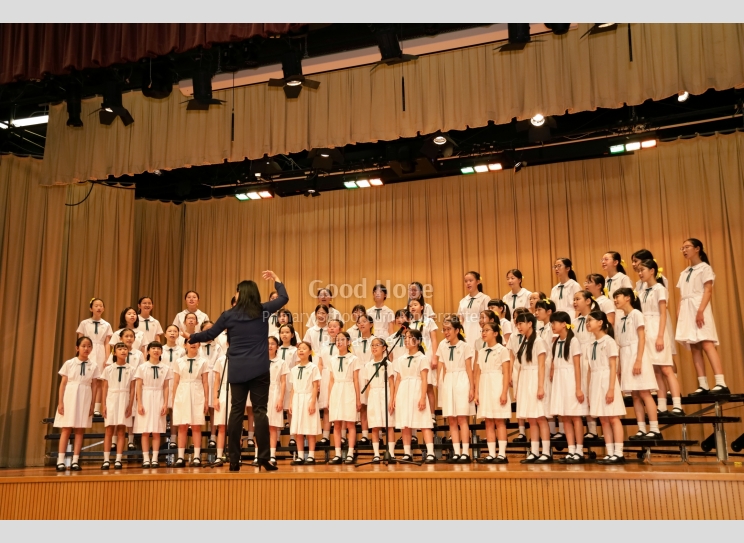 Senior Choir_7311