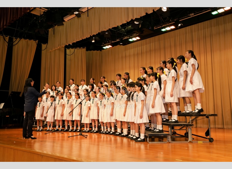 Senior Choir_7308