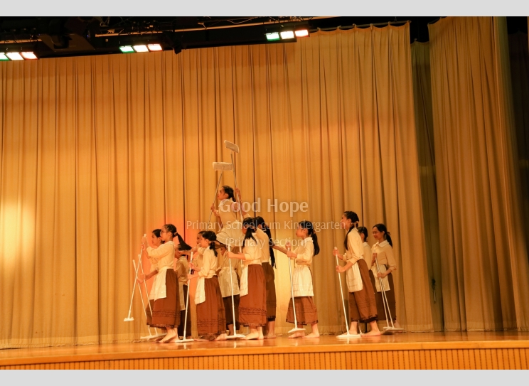 Modern Dance Senior_7373