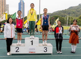 2023-2024 Kowloon North Area Inter-Primary Schools Athletics Competition - Girls Grade A - 100m Champion - 6E Janelle Wong